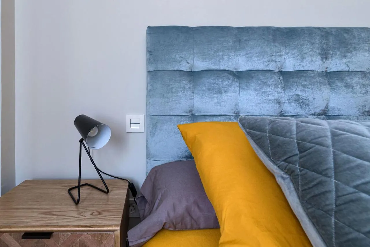 アパート ビルバオVivienda Turistica De Diseno Eleganteアパートメント